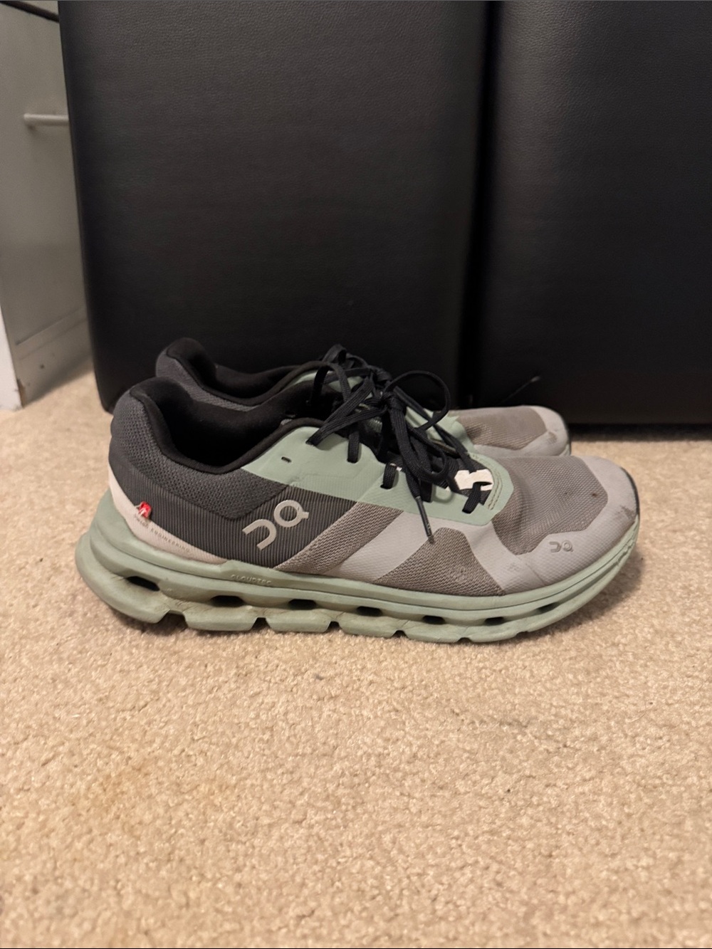 On Cloud CloudRunner Men's Gray and Mint Green Running shoes